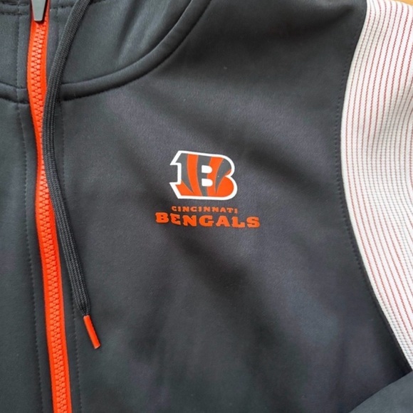 Men's Nike NFL Hoodie - Picture 2 of 5